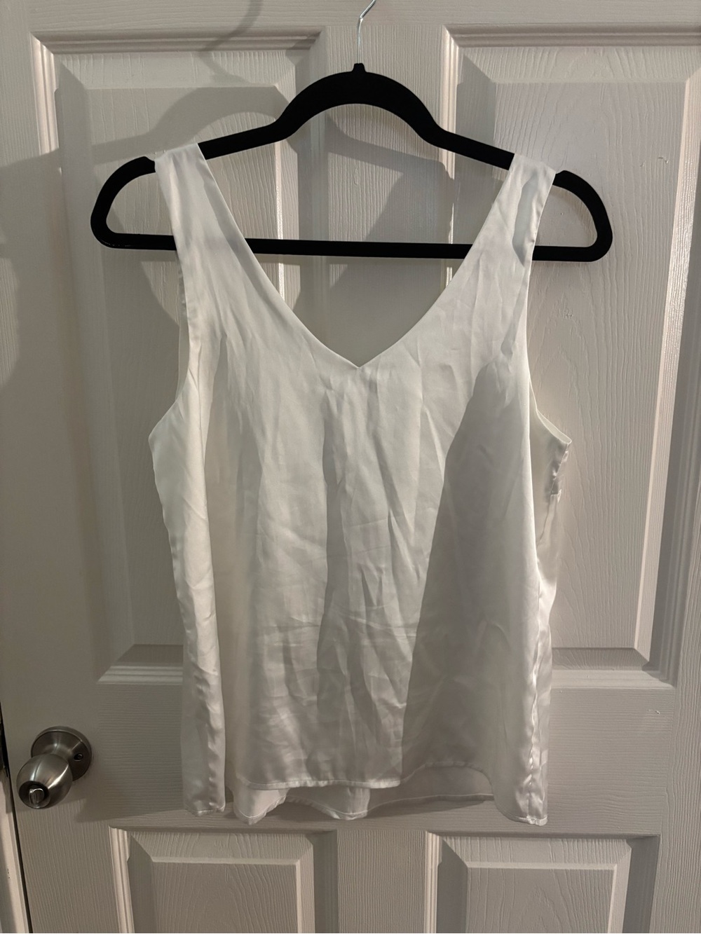 Women's White V-Neck Sleeveless Top - Picture 2 of 2